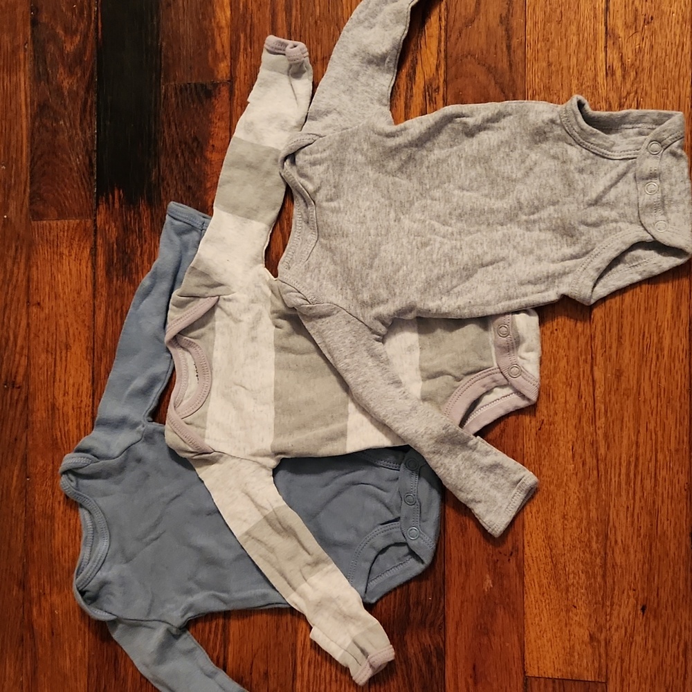 Brand New Newborn Onesie Set